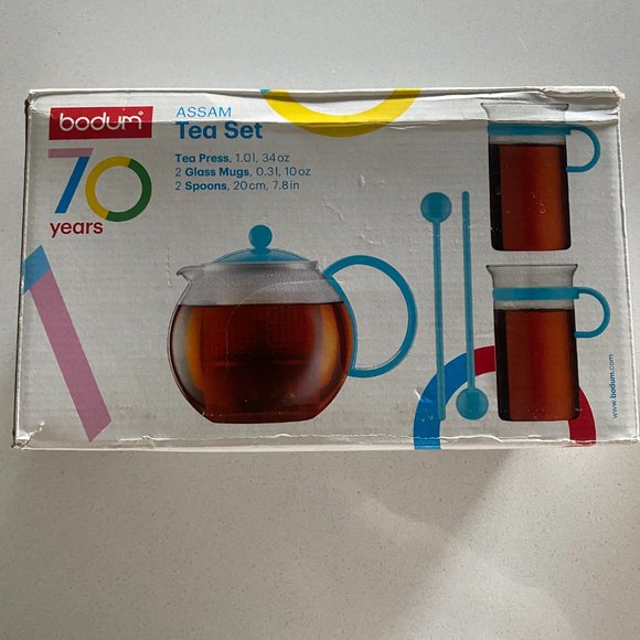 Bodum 70 Year Anniversary ASSAM Tea Set - Red - Picture 2 of 4